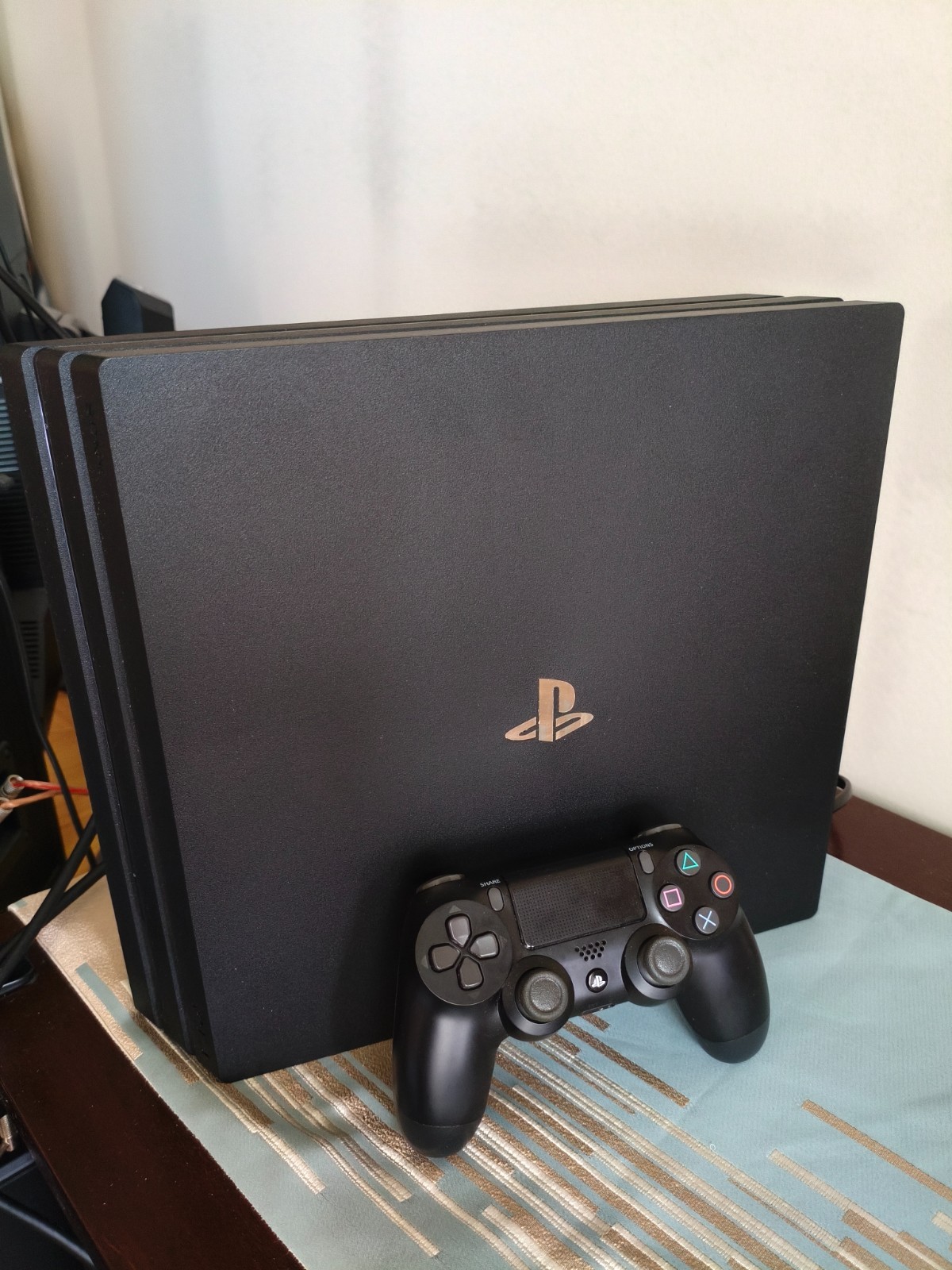 Sony PlayStation 4 Pro 1TB Console (CUH-7215B) with Controller, Tested & Wroking
