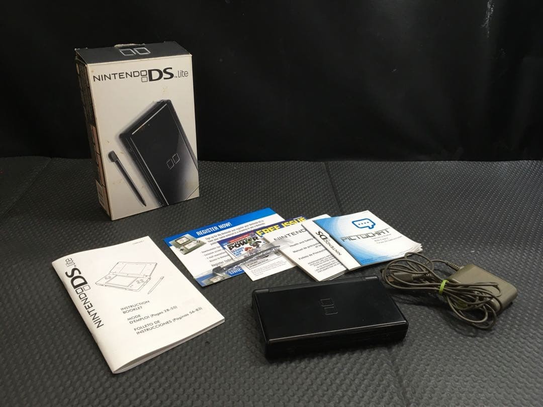 Nintendo DS Lite Black Import Version North America USG 001 Compatible with Sof