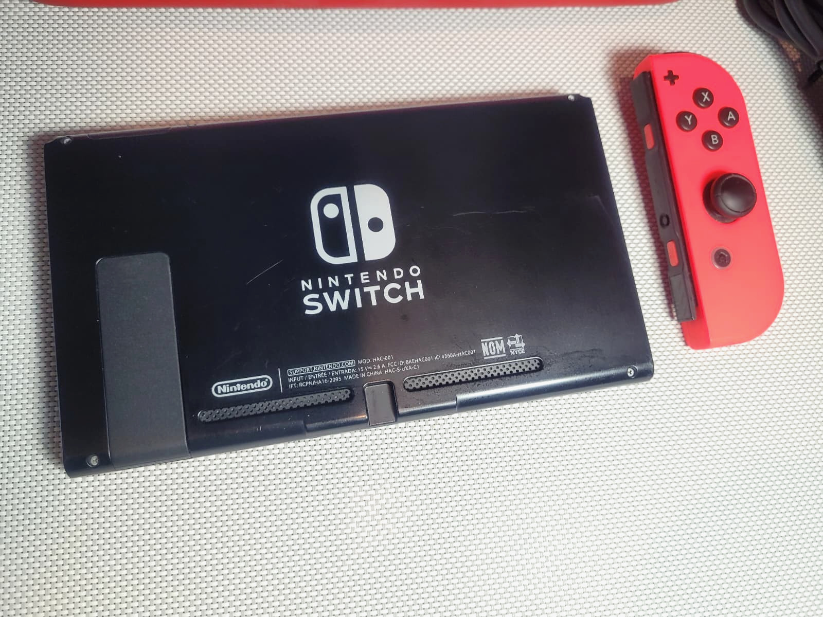 Nintendo Switch Console with Accessories and Protection (SEE DESCRIPTION)