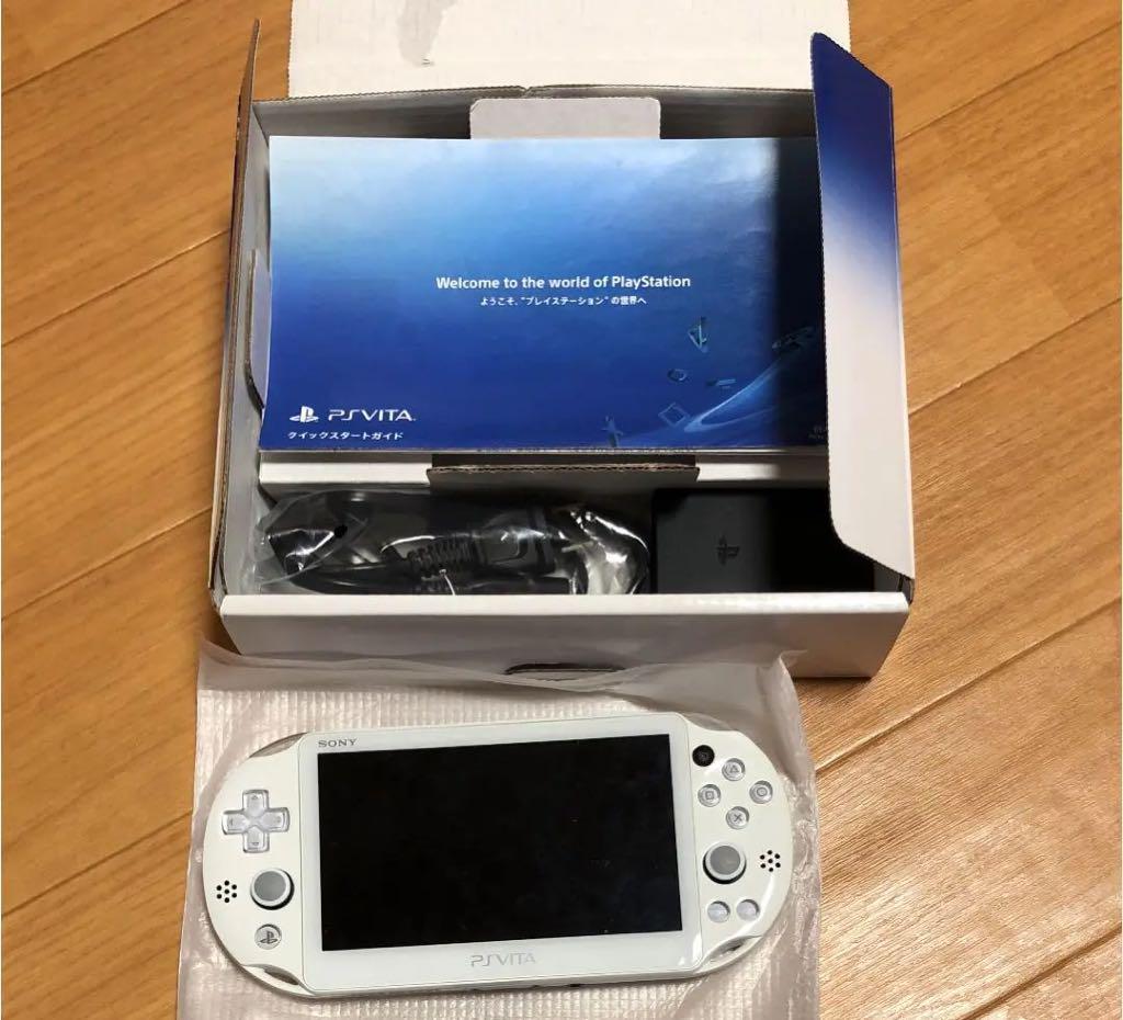 USED excellent PS Vita Wi-Fi Model white Gameconsole PCH-2000ZA12 From Japan F/S