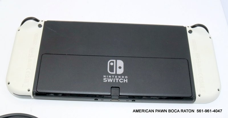 Nintendo Switch OLED Model HEG-001 Handheld Console – 64GB – White AS IS READ