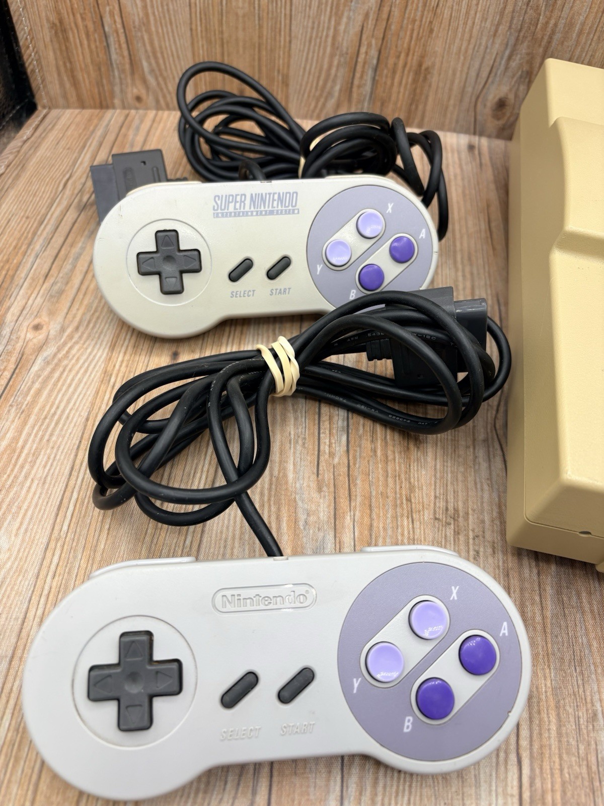 Original Super Nintendo (SNES) Console Bundle+ 2 Controllers + Cables 2 Games
