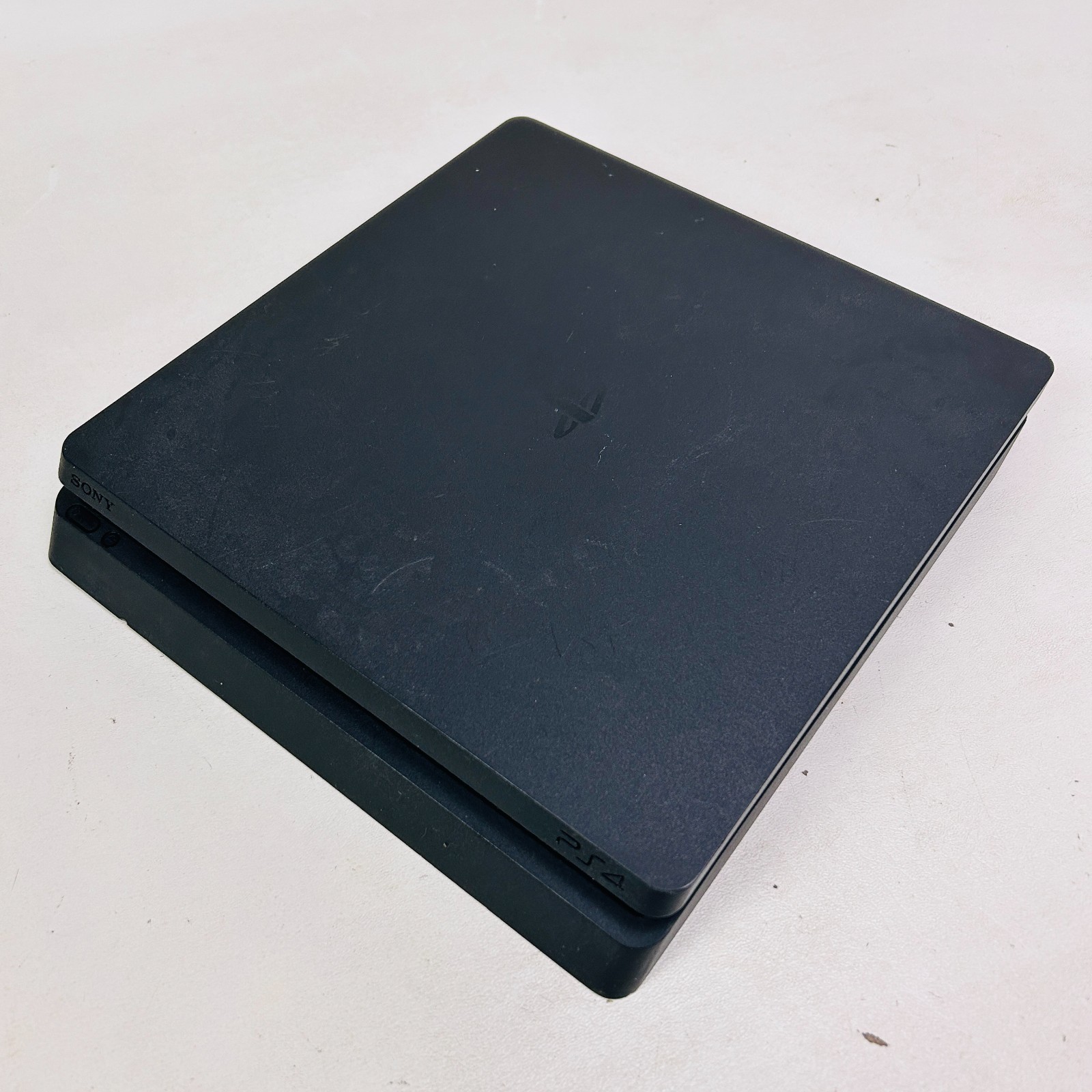 “READ” Sony PlayStation 4 Slim PS4 500GB CUH-2015a – Console only – Low Firmware