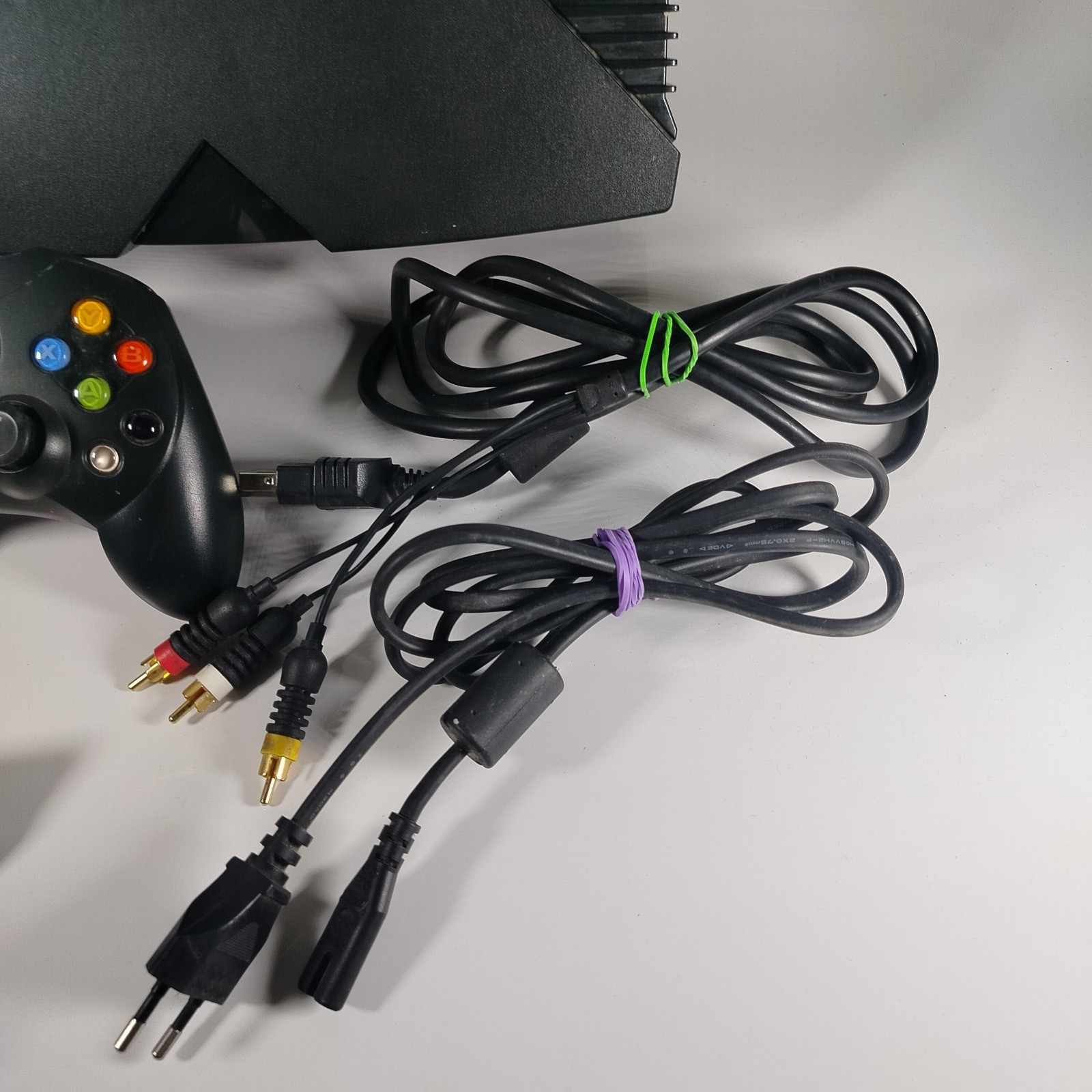 Original Microsoft Xbox (V1.3) – Complete and Working Set