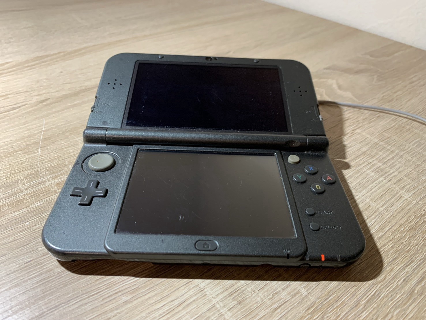 0800 Nintendo New 3DS LL Metallic Black Good TESTED