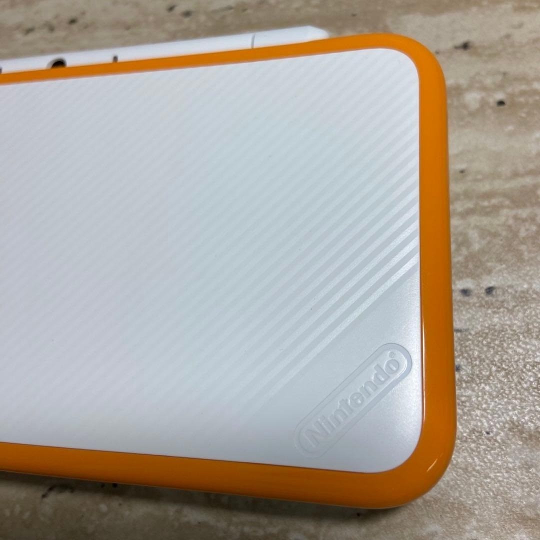 NINTENDO 2DS LL White Orange Console Japanese Version CIB Boxed Near Mint JP