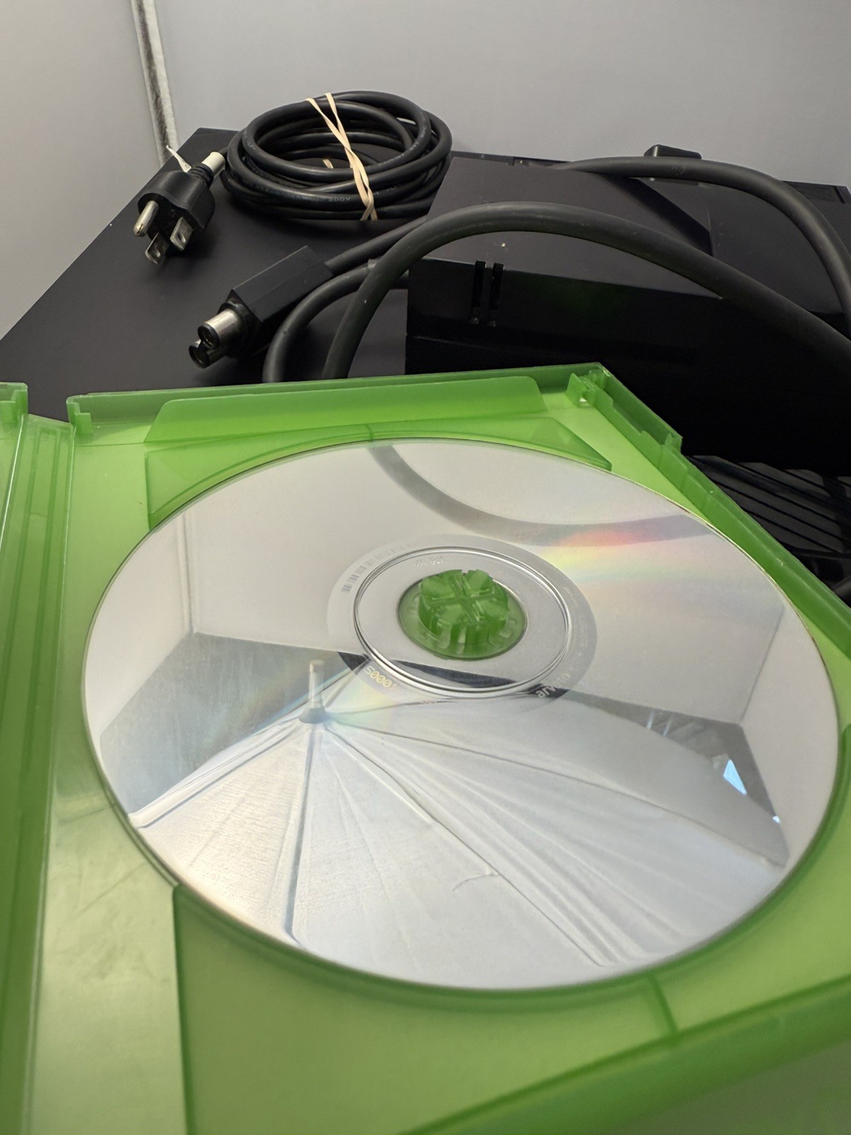 READ DESC Microsoft Xbox One 825GB Console & Cables w/ Witcher 3 – Matte –