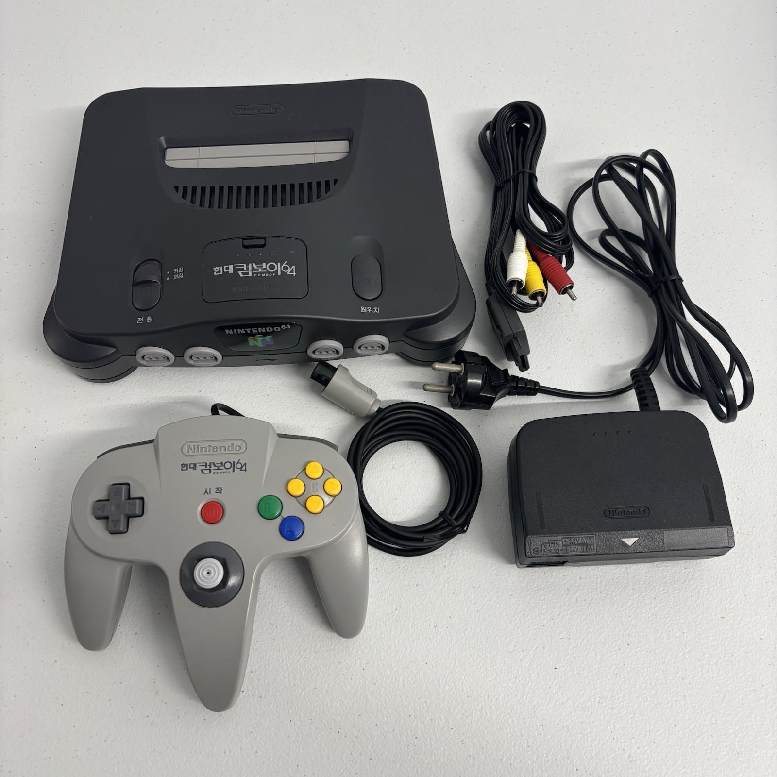 ULTRA RARE Hyundai Comboy 64 NUS-001(KOR) Nintendo 64 N64 Korean Version Console