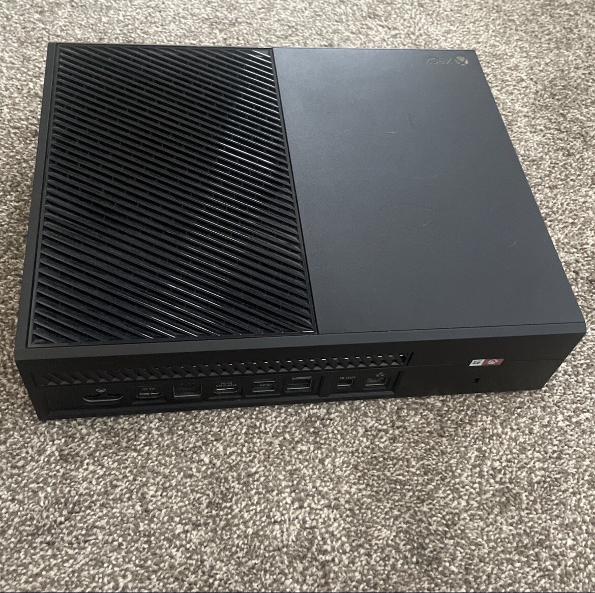 Microsoft Xbox One with Kinect 500GB Black Console – 7UV-00077