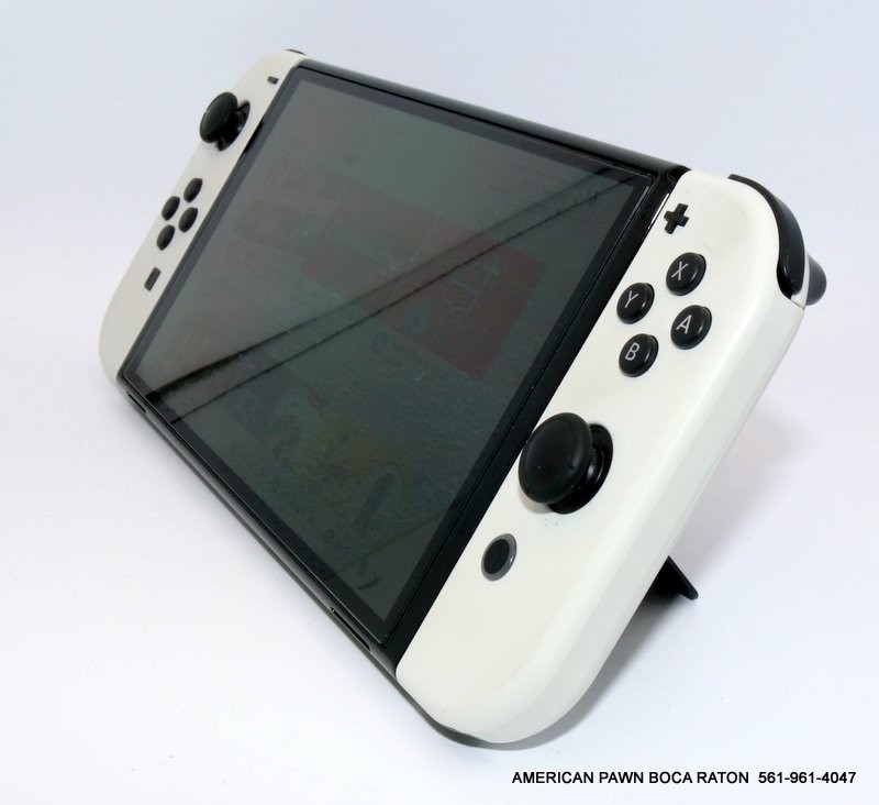 Nintendo Switch OLED Model HEG-001 Handheld Console – 64GB – White AS IS READ