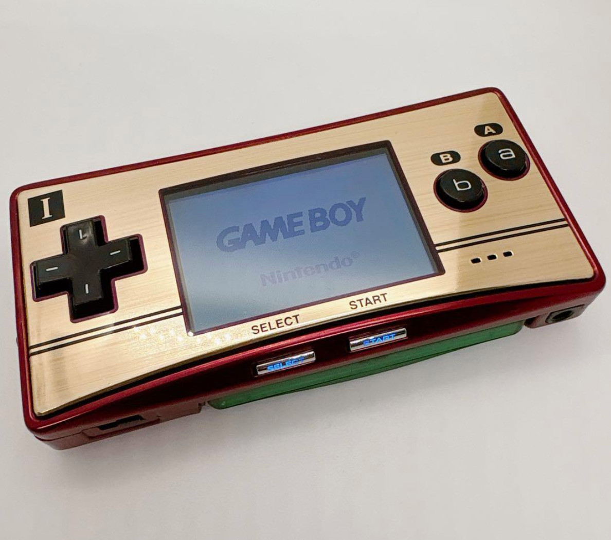 Nintendo Game Boy Micro Famicom Console – Red/Gold