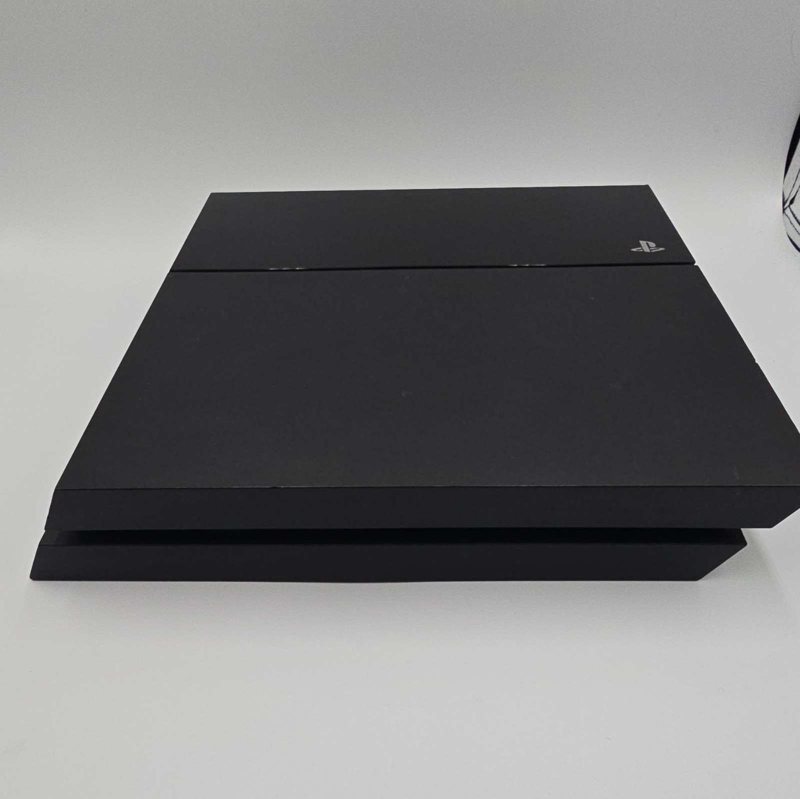 Sony PlayStation 4 PS4 Home Console Black w/ Power Cord HDMI Ethernet AUX (Read)