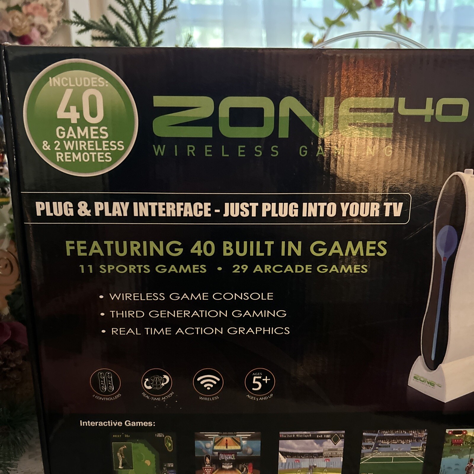 ZONE 40 WIRELESS GAMING Console With 2 Wireless Controllers 40 Plus Games