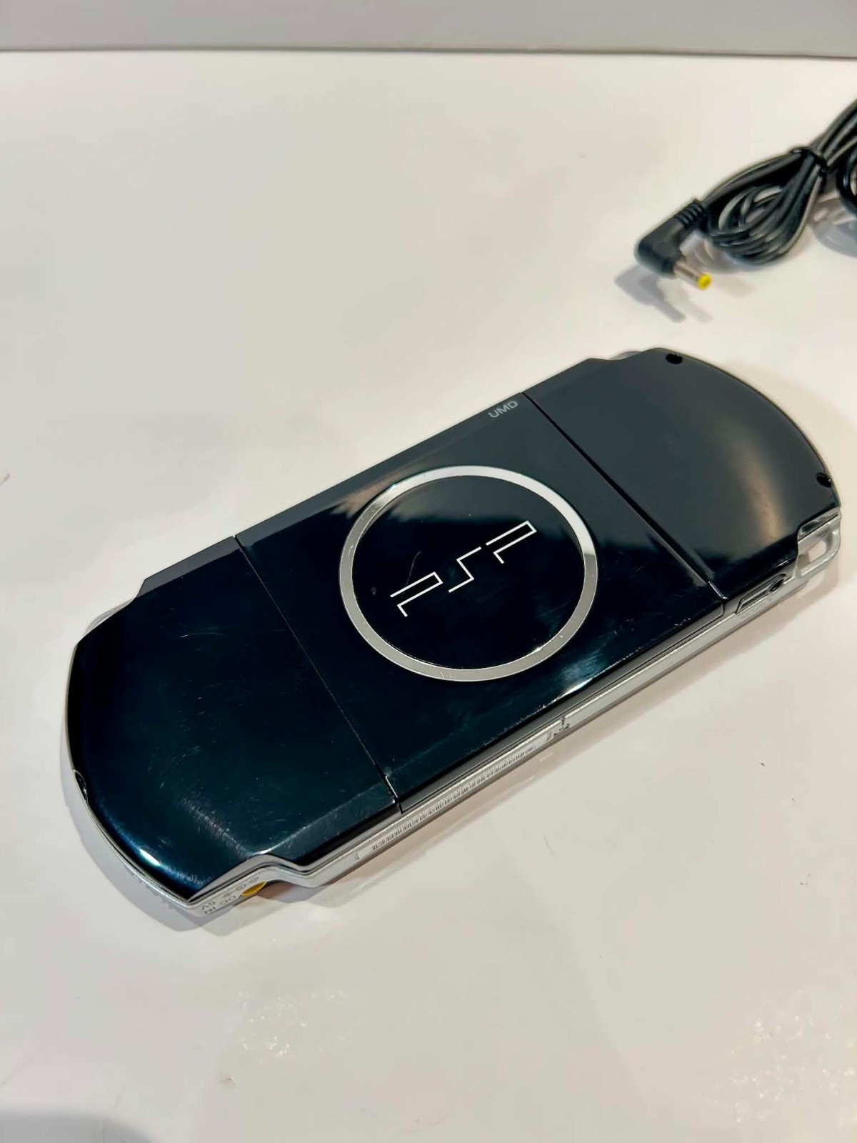 Sony PSP-3000 Black Japanese Region Free Handheld Console w/ Charger & 32GB Card