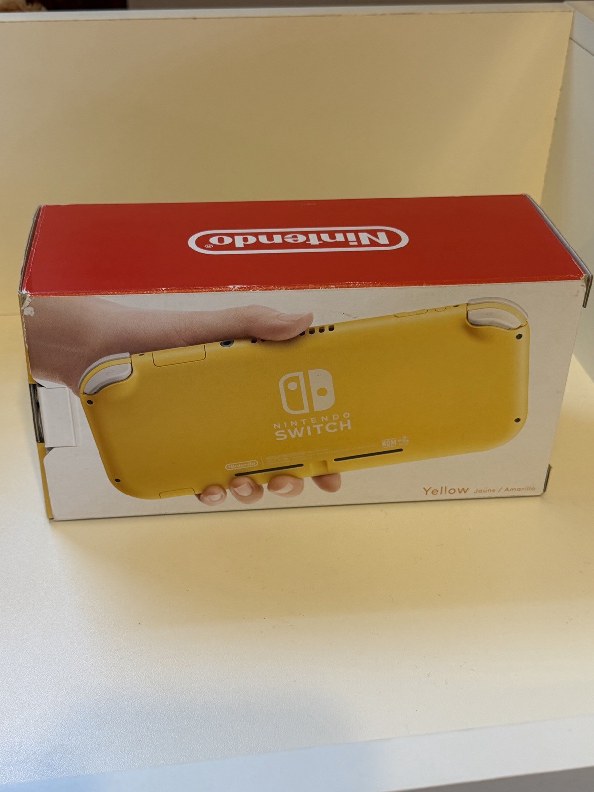 Nintendo Switch Lite Yellow Handheld Console 32GB USB-C 720p HDH-001 w/ Box