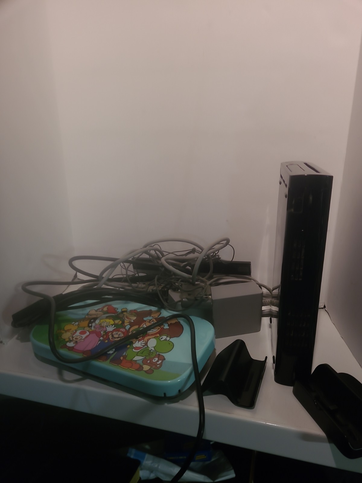 Nintendo Wii U Console WUP-010 w/ Cords UNTESTED