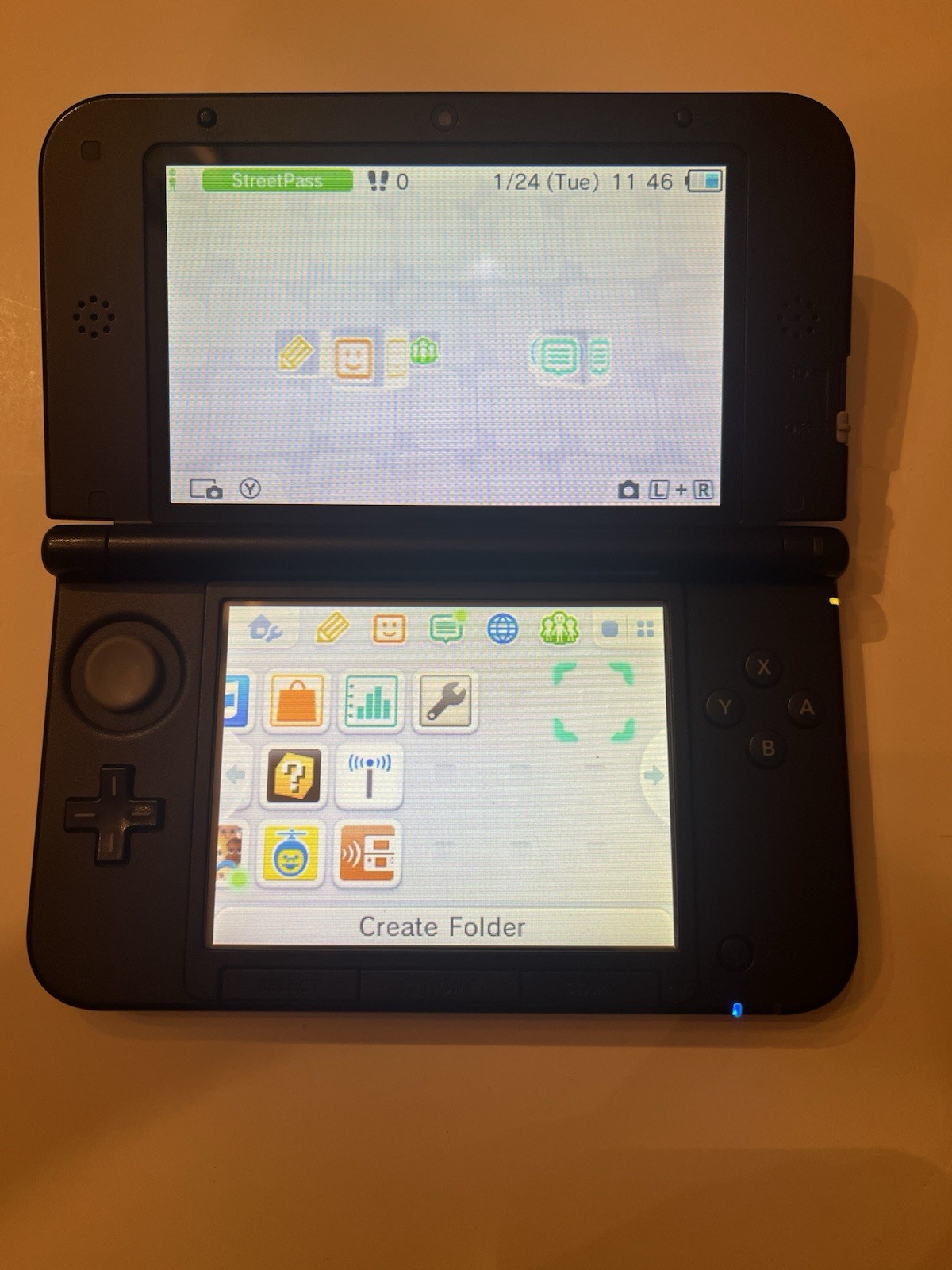Nintendo 3DS XL Blue/Black – Tested/Working- With Charger