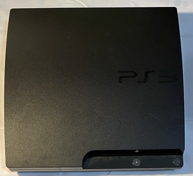 Sony PlayStation 3 Slim 160GB Bundle – Controller, Cords + 10 Games