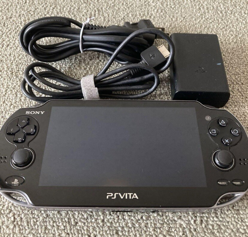 SONY PlayStation PS Vita Wi-Fi Console Crystal Black PCH-1000 ZA01 Console set