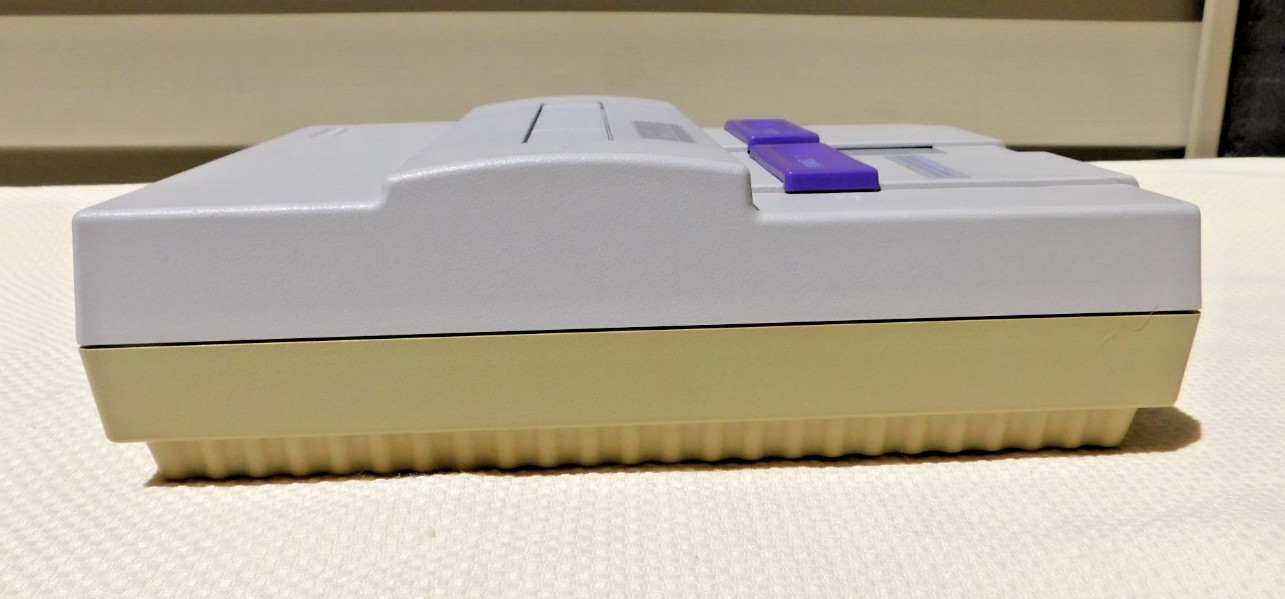 Super Nintendo SNES Console SNS-001 Controller, Power Cord, & AV Cables Tested