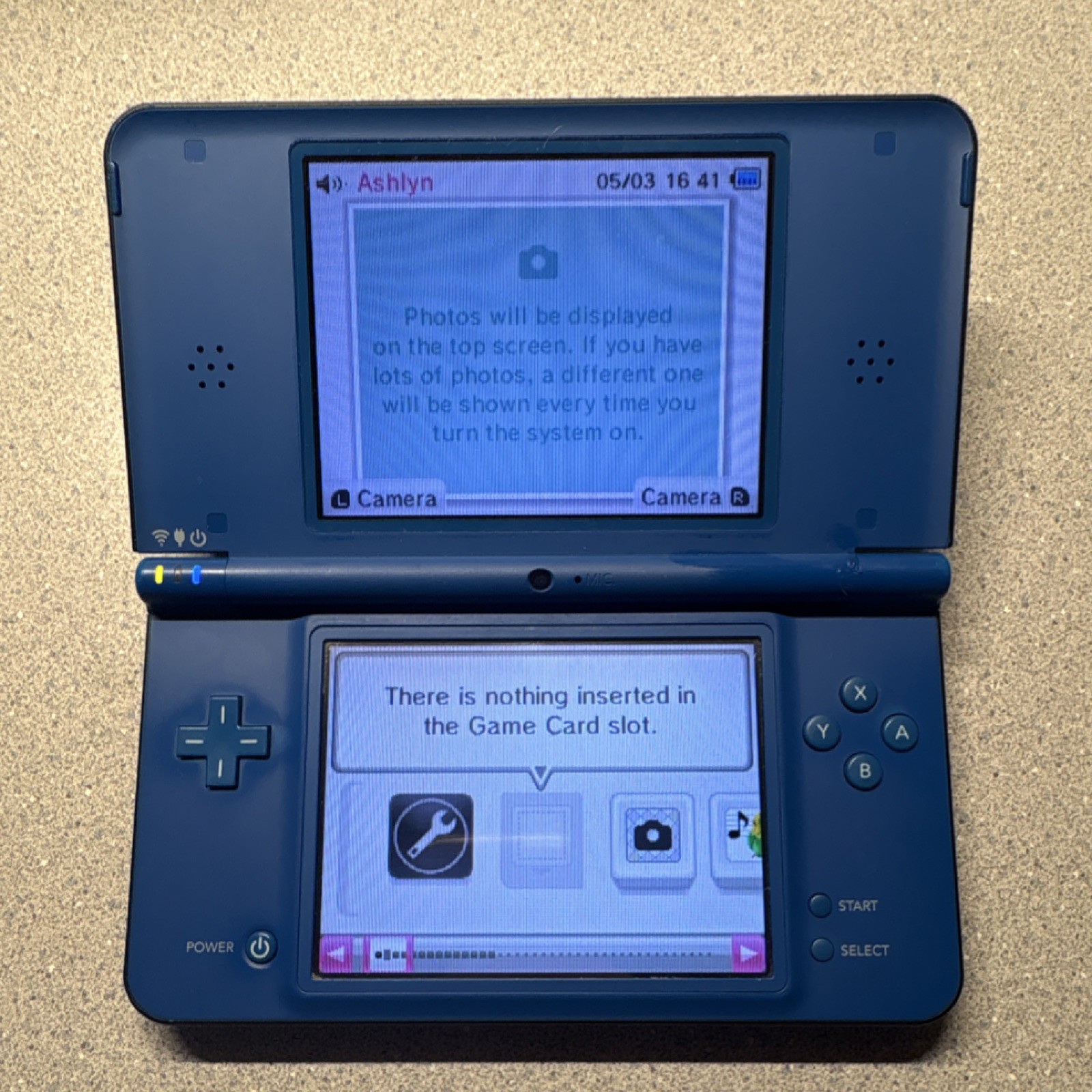 Nintendo DSi XL Handheld Console – Midnight Blue – Tested and Works – No Stylus