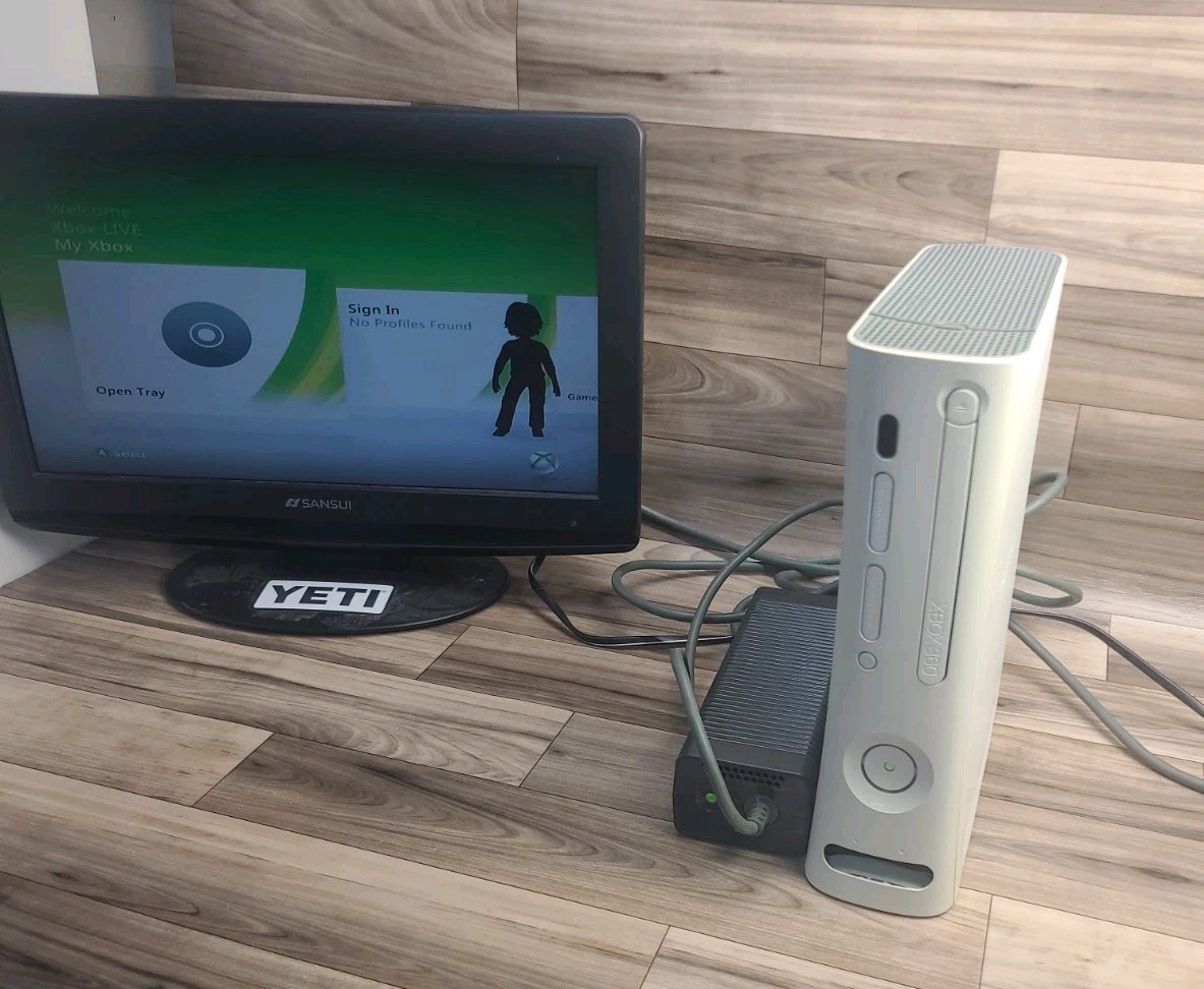 Microsoft Xbox 360 White Console Only – Working – W/ Power Supply And A/V Chord