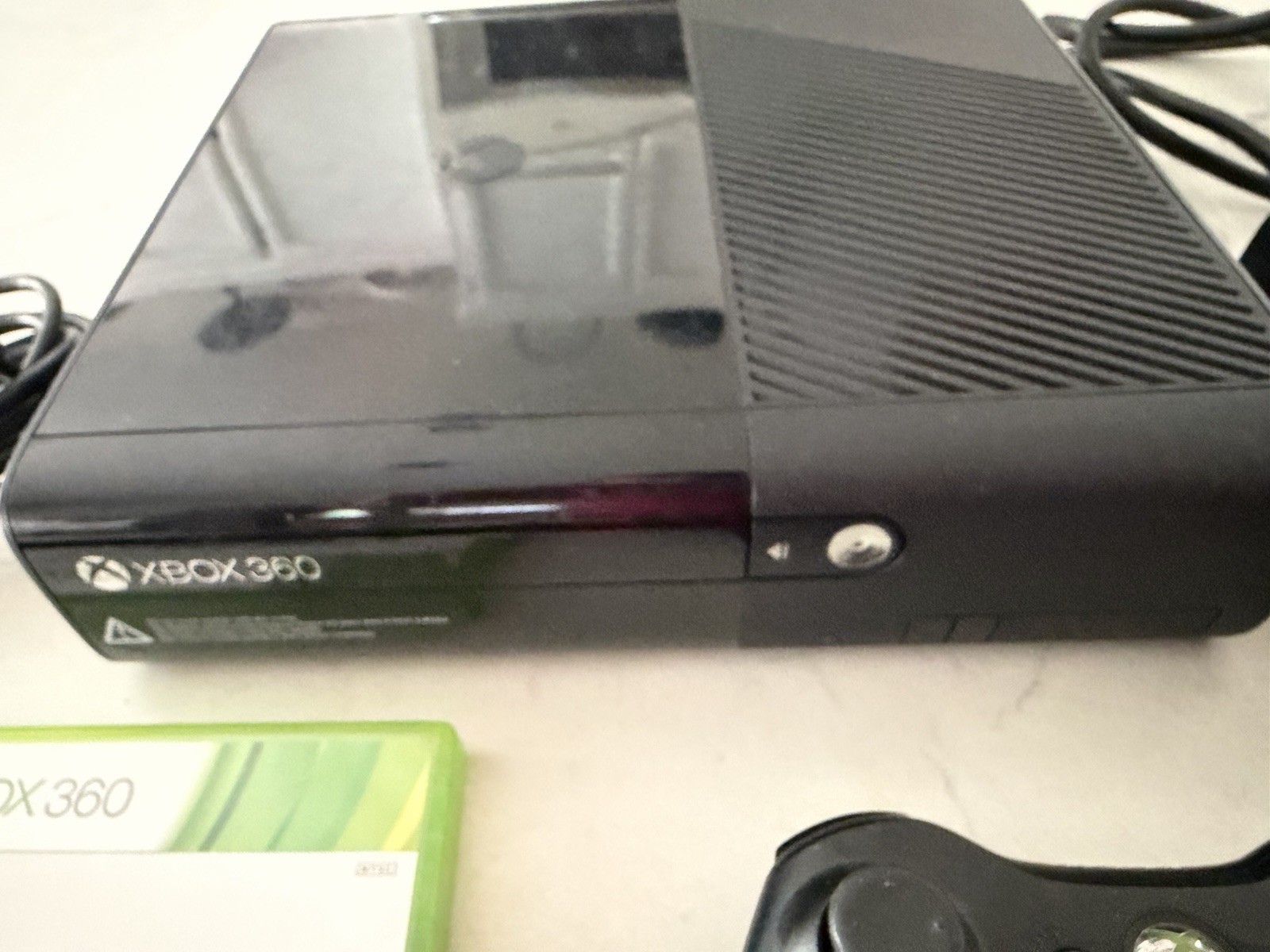 Xbox 360 E Console 250GB Black Model 1538 WITH Controller xb360 Microsoft TESTED