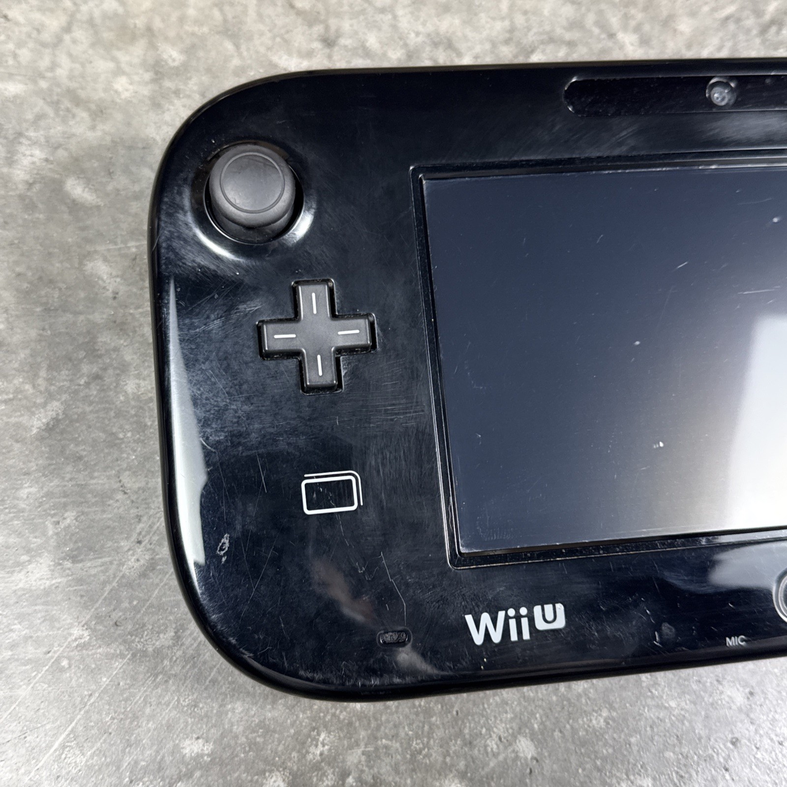 Nintendo Wii U 32GB Console (WUP-101) Gamepad Bundle + OEM Cables Tested Working