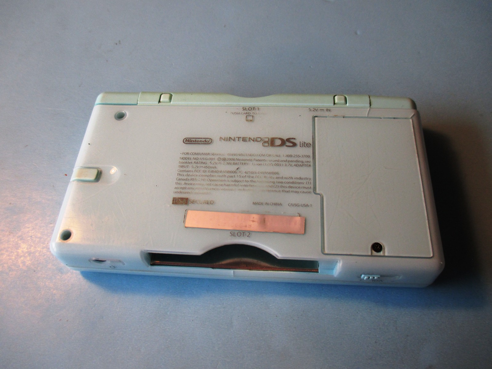 Nintendo DS Lite Ice Blue System Semi-Working Has Issues