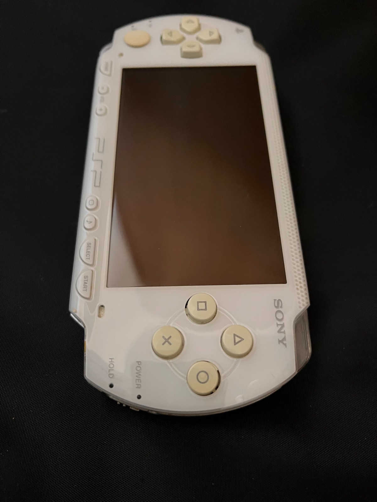 Sony PSP-1000 White Handheld Console　Tested Working / 1GB Memory + AC Charger