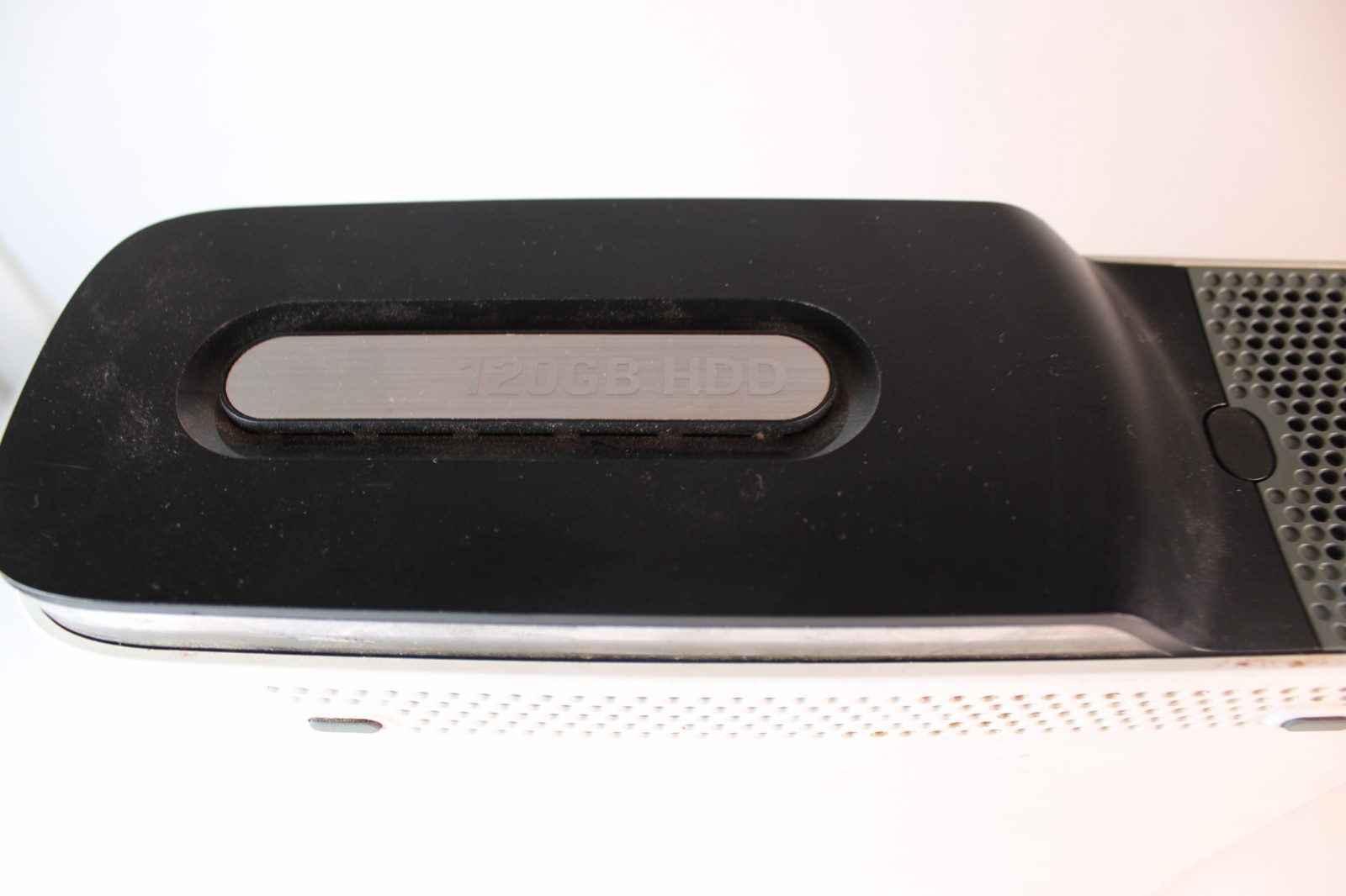 Microsoft Xbox 360 White Console W/ Hard Drive – Parts Only Red Ring 120GB HDD