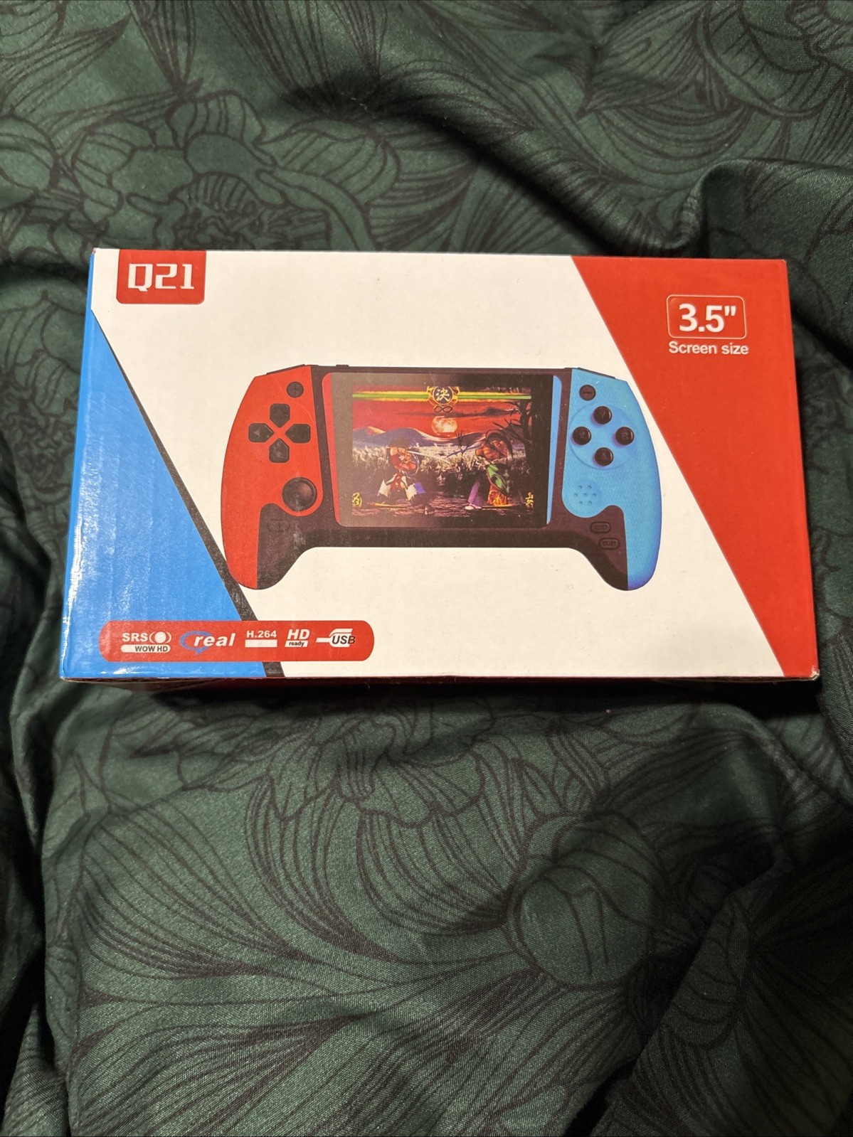 500 preloaded games Q21 Handheld Game Console, 3.5″ HD Screen, USB