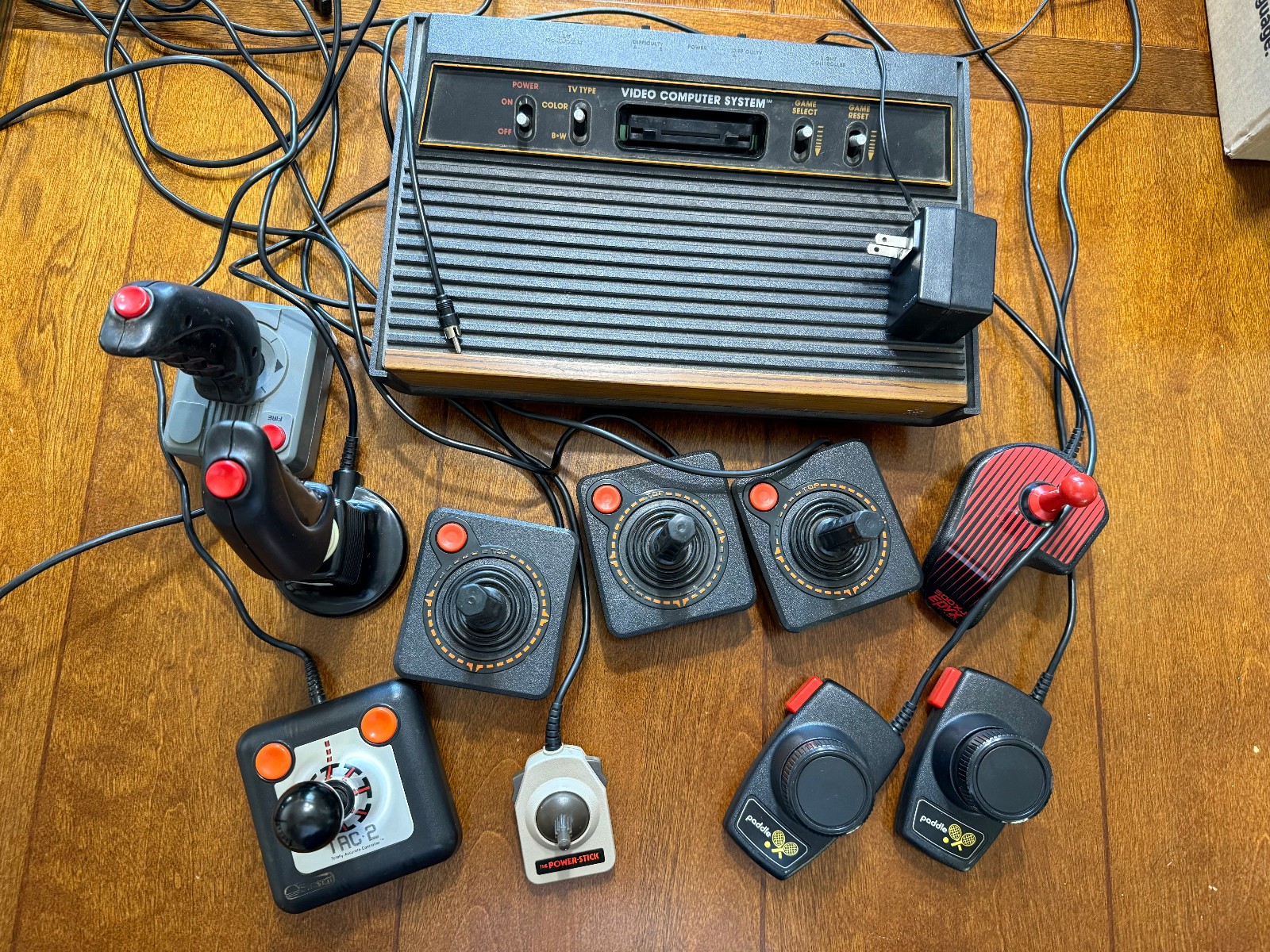 VINTAGE Atari 2600 CX2600A GAME CONSOLE (WORKING), MISC CONTROLLERS GAMES 1977