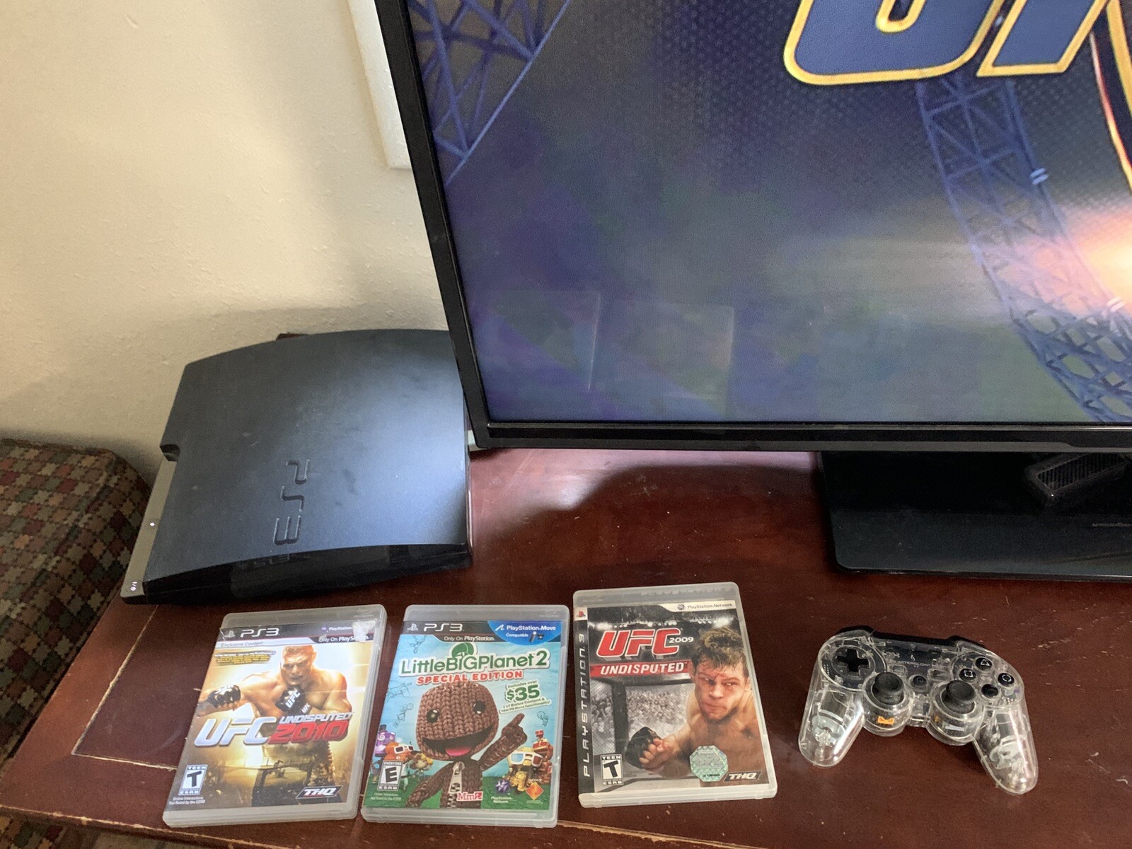 Sony PlayStation 3 Console 3 PS3 Games + All Cords. Tested 100%