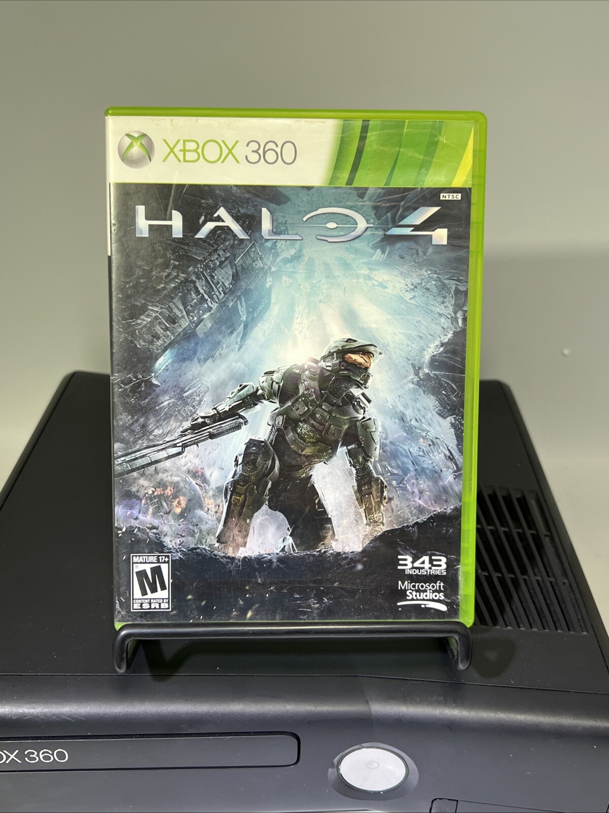 Xbox 360 S Slim 4GB Console Bundle Controller Lot Of 5 Games #ML4