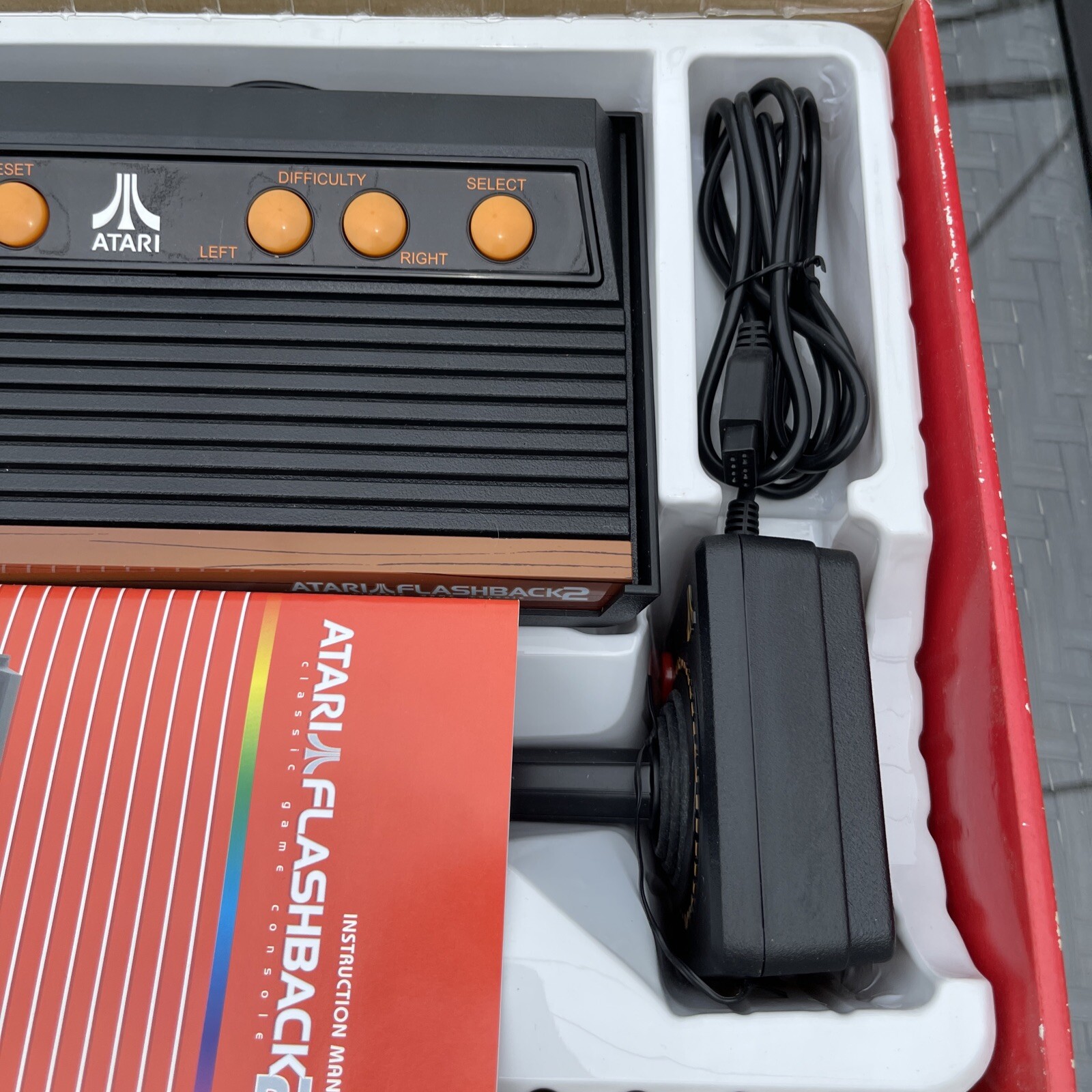 ATARI Flashback 2 Plug&Play TV Atari 2600 Black Console 2Controllers Clean/Works