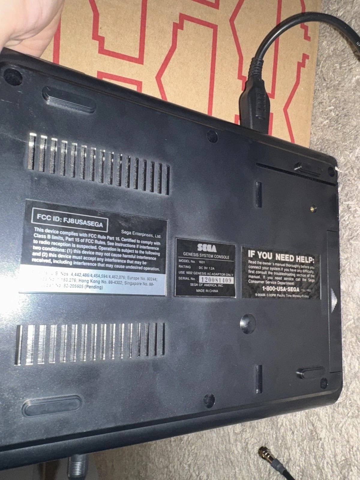 Sega Genesis model 1 Console (Tested & Working) Sonic 2, Cables, 1 Controller