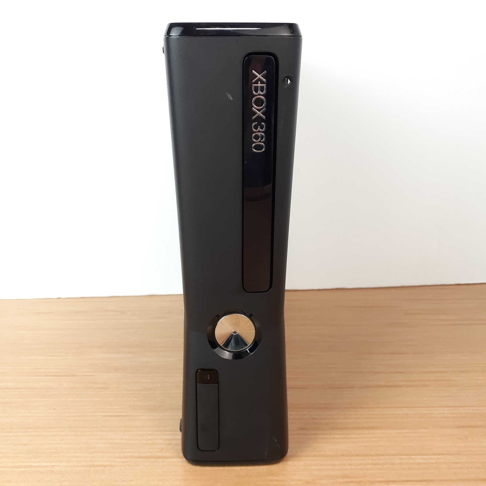 Xbox 360 S Slim Model 1439 250GB Console ONLY Doesn’t Read Discs Parts Or Repair