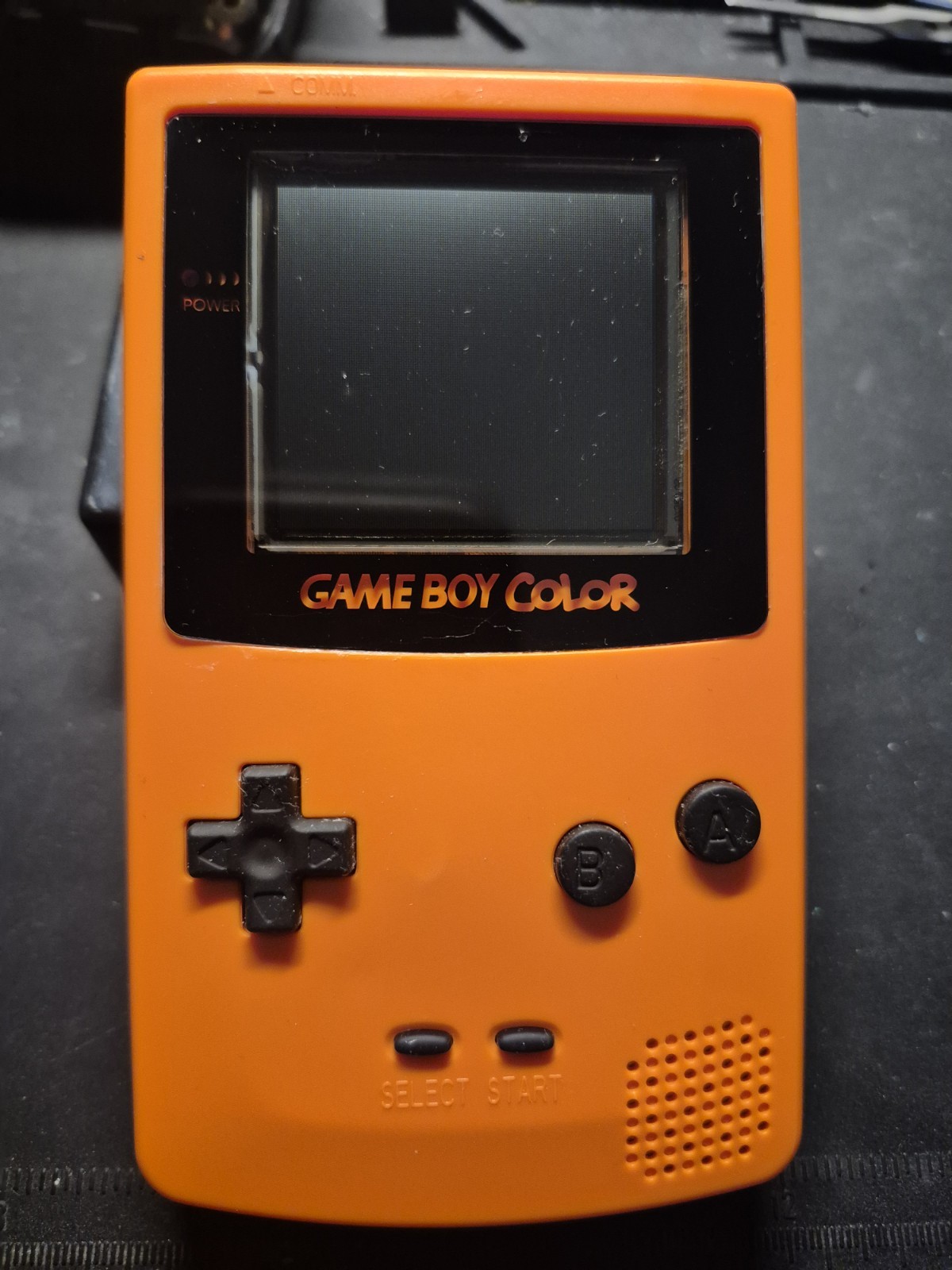 Game Boy Color – Updated Lens, Buttons, Shell