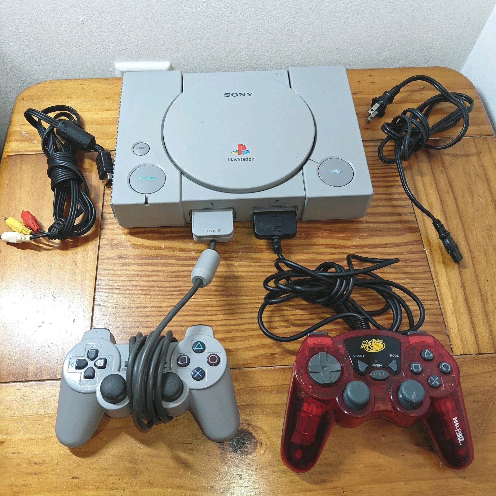 Sony PlayStation 1 Console + PS1 Controllers, Memory Card, AV, Power Cords, Game