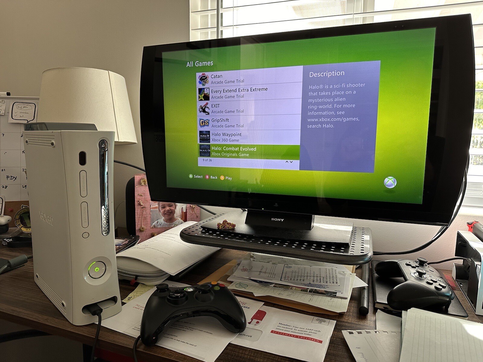 Microsoft Xbox 360 HDMI Pro System Bundle 60GB White Console – With Halo CE