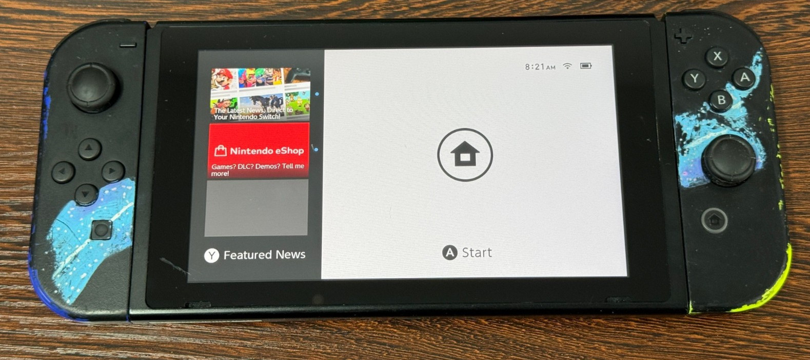 Nintendo Switch Handheld Console – Black Joy-Cons – Works But Low Battery – Read
