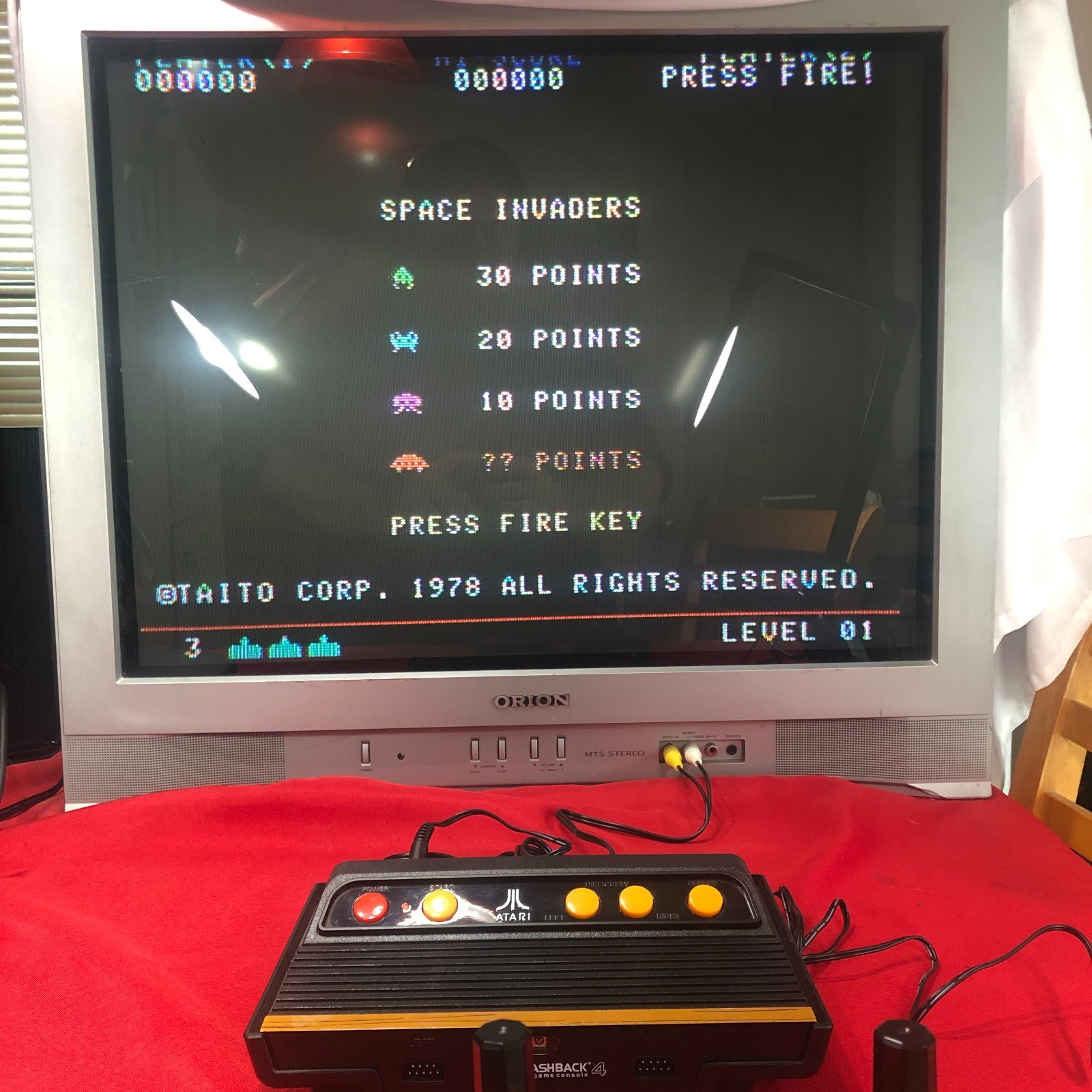 Atari Flashback 4 game console 75 games 2 controllers – VIDEO OF IT WORKING!