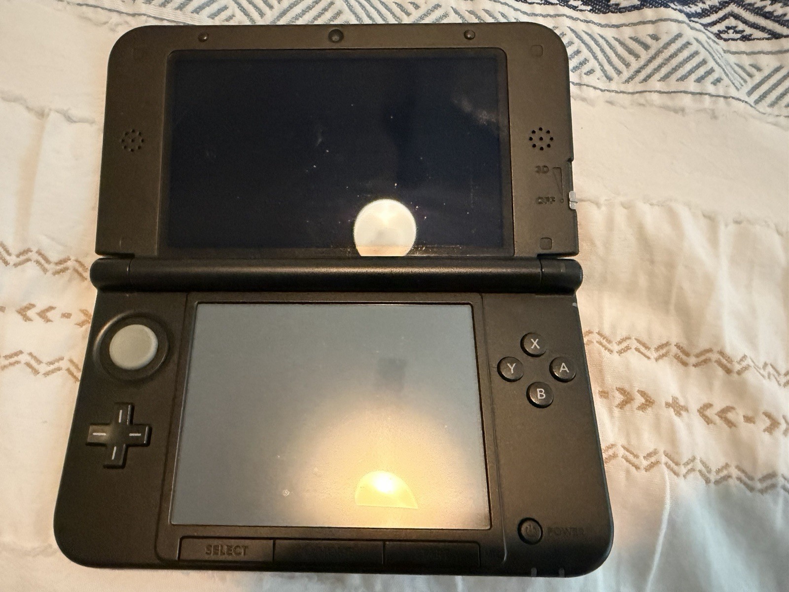 Nintendo 3DS LL SPR-001 Red/Black Handheld System 3D Display NTSC-J Japan