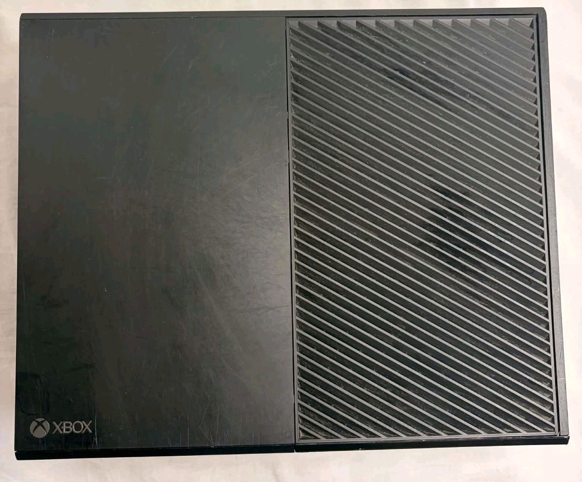 Microsoft Xbox One 1540 (Model 1540) 500GB Video Game Console – Black