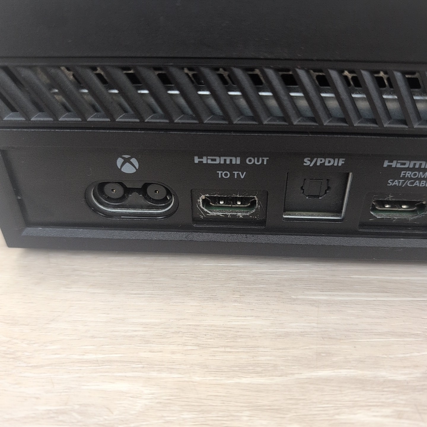 Microsoft Xbox One Console 1540 Black 500 GB Only ** NO WIFI** TESTED