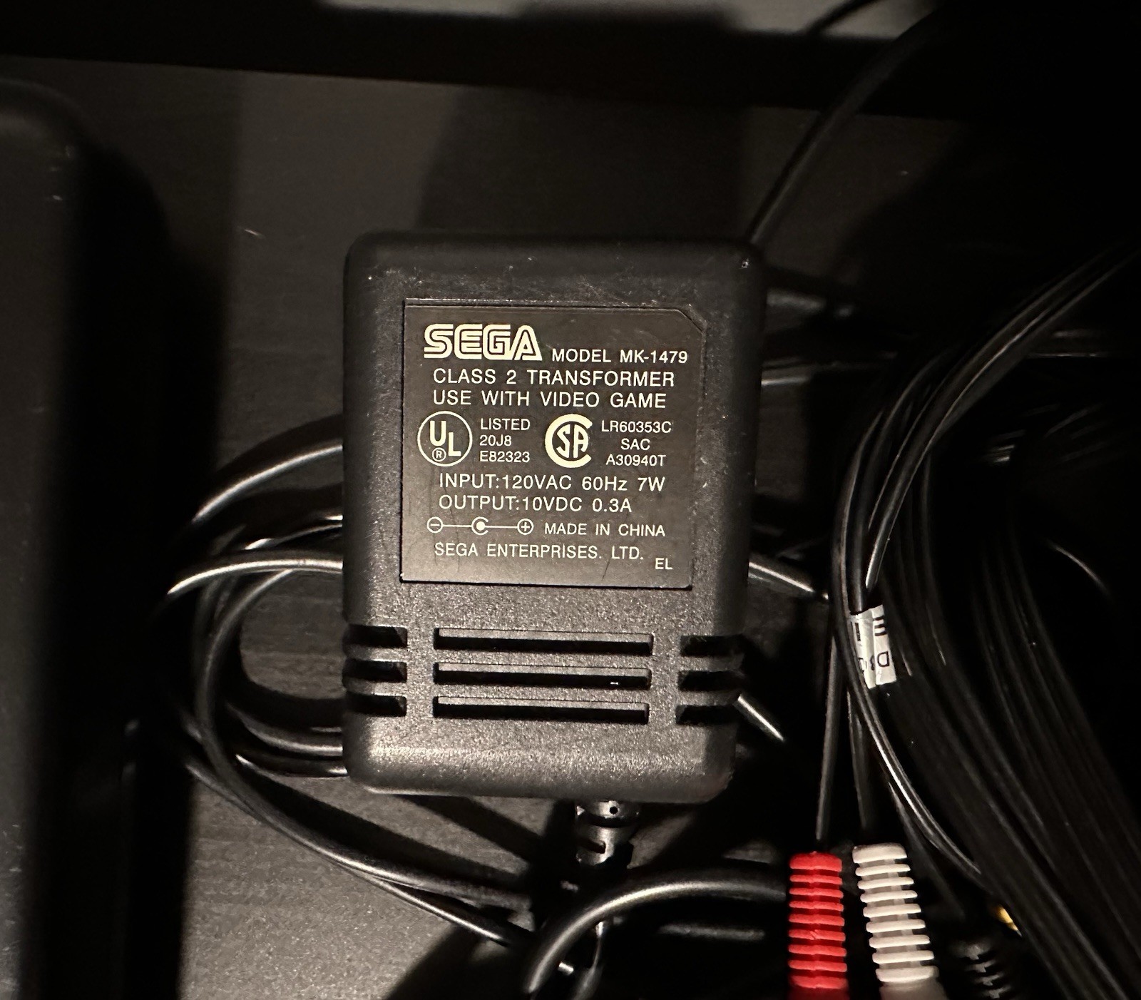 Sega Genesis 3 Game Bundle – 8BitDo Wireless M30 – OEM power adapter + cables
