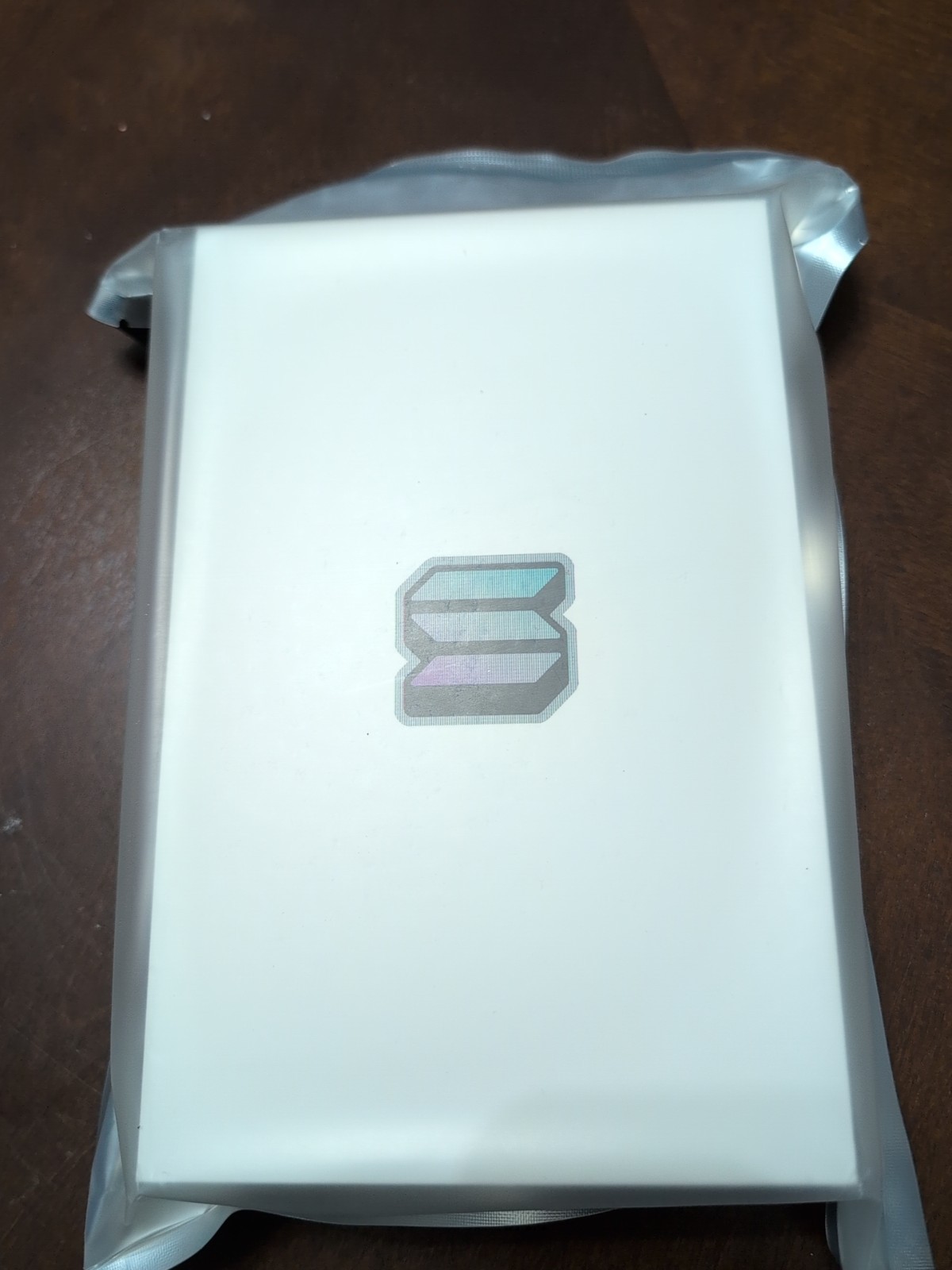 Brand New Sealed Play Solana Gen 1 (PSG1) – Wave 1 Original Purple