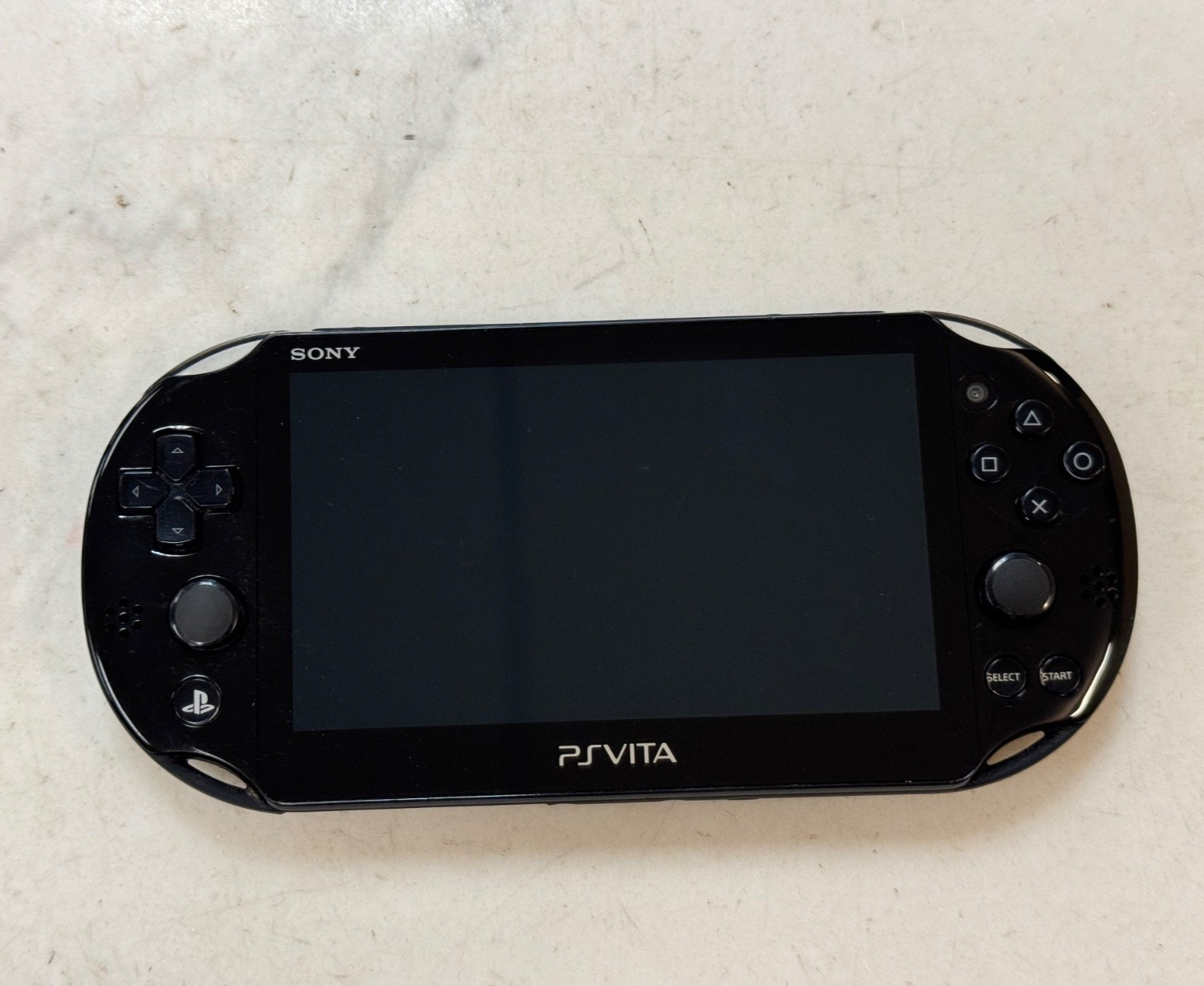 Sony PS Vita PCH-2001 8gb – **broken home button**