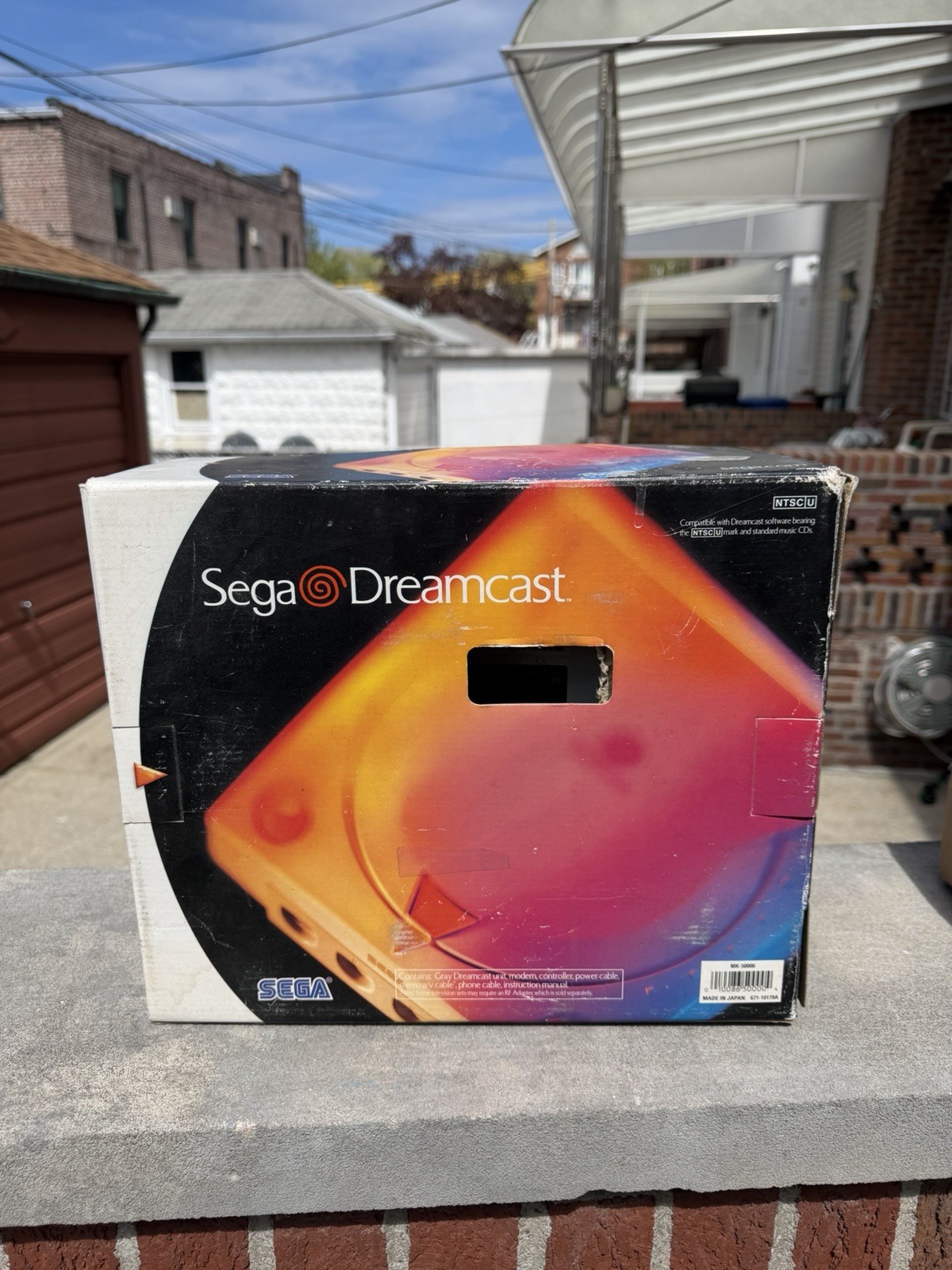 Sega Dreamcast Game Console